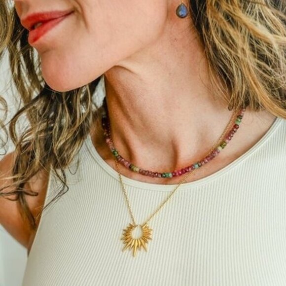 Watermelon Tourmaline Beaded Necklace Non-tarnish Gold Chain BEAUTIFUL Necklace - Picture 1 of 15